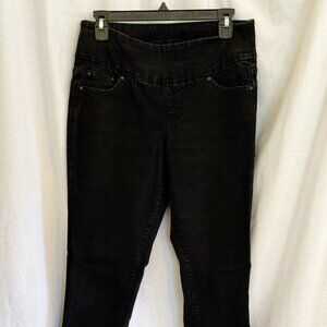 Black Stretch Straight Leg Jag Jeans, Medium wash, size 8.